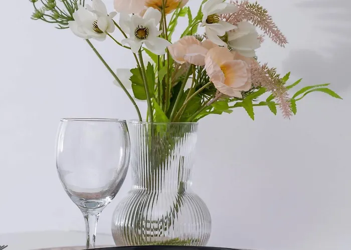 Apartamento Cosy And Modern In Center By Renters