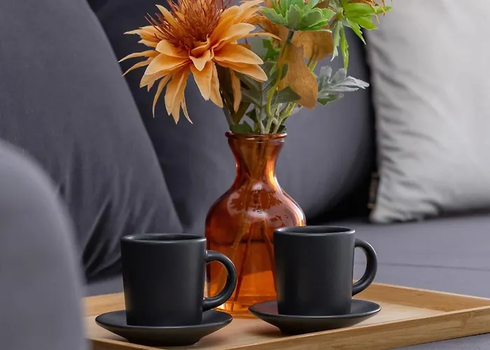 Cosy And Modern In Center By Renters Apartamento *